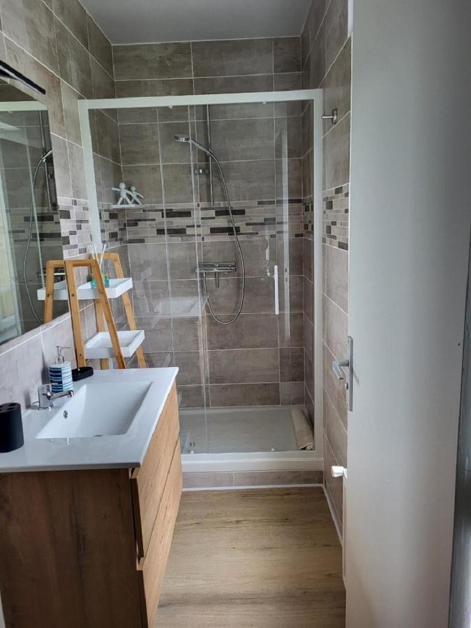 Appartement Paisible En Baie De Morlaix Plougasnou Kültér fotó