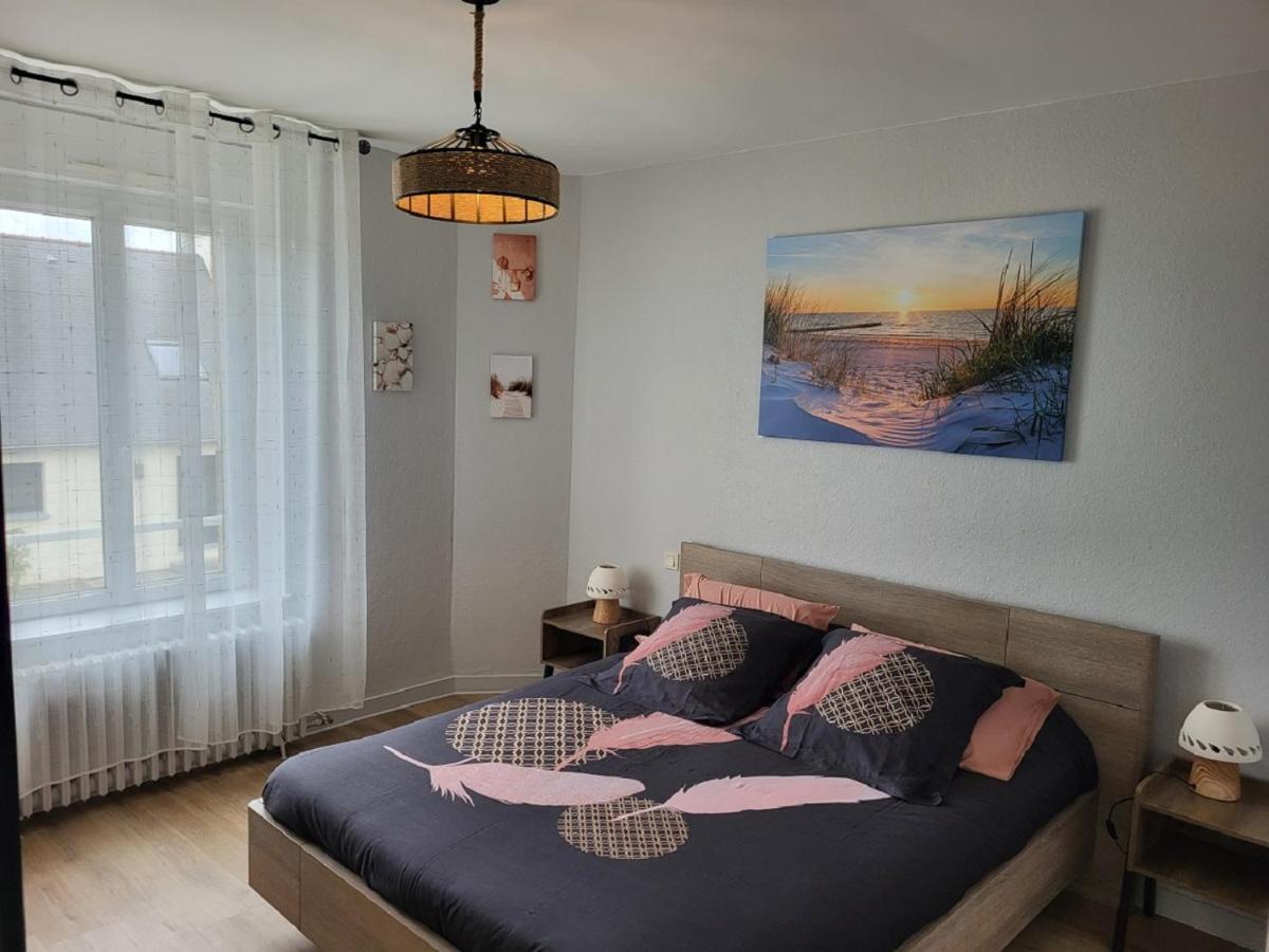 Appartement Paisible En Baie De Morlaix Plougasnou Kültér fotó